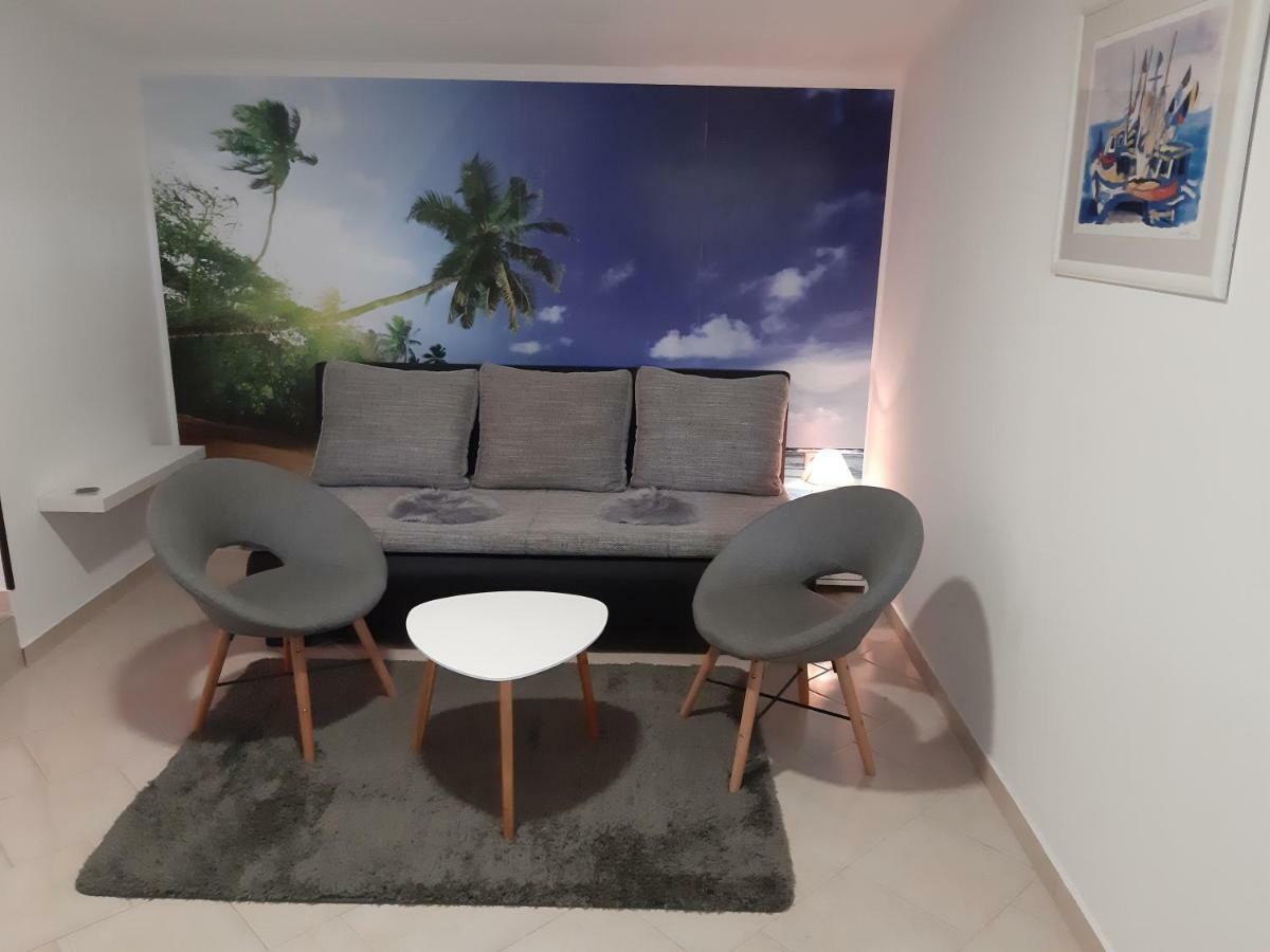 Apartment Artemida *